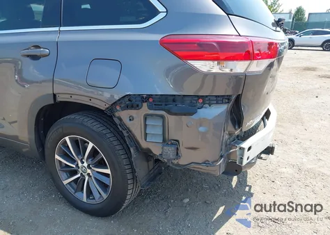 2017 Toyota Highlander Xle from USA, damaged, VIN 5TDJZRFH9HS509332